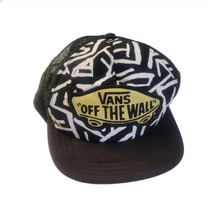 VANS OFF THE WALL Abstract Design Trucker Hat Black White Yellow Adjustable